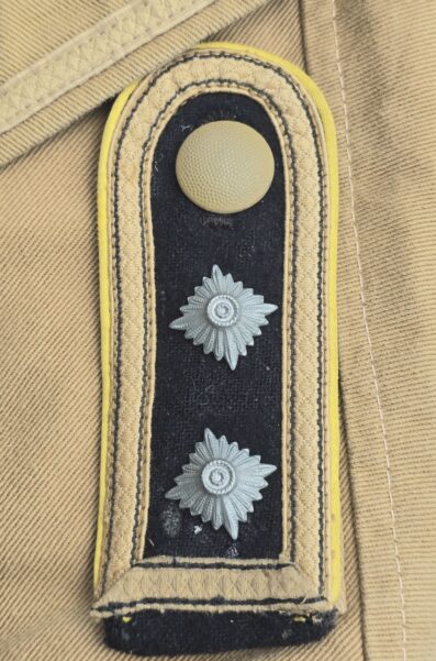 Beautiful Waffen-SS Tropical Tunic for Senior NCO - Image 19