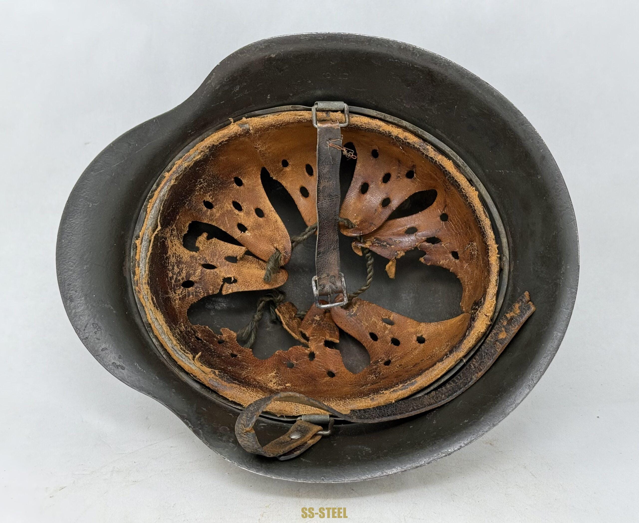 M42 Heer Single Decal Helmet ET66 Ex SS - Image 10