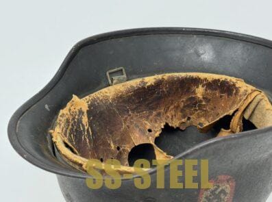 M40 Police Double Decal Helmet Possible KIA/Battle Damage - Image 17