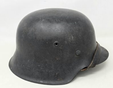 Excellent M-42 Luftwaffe Helmet - Image 5