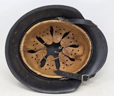 Excellent M-42 Luftwaffe Helmet - Image 7