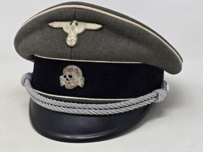 Outstanding Waffen-SS Officer's Visor Cap, Kleiderkasse - Image 3