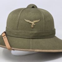 Luftwaffe General Officer Badged Troppenhelm (pith helmet)