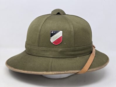 Luftwaffe General Officer Badged Troppenhelm (pith helmet) - Image 4