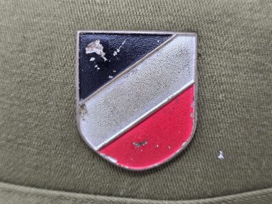 Luftwaffe General Officer Badged Troppenhelm (pith helmet) - Image 9