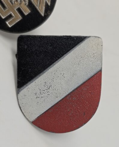 Set of Kriegsmarine Pith Helmet Shields - Image 5
