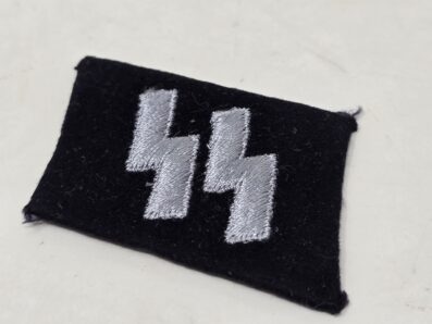Set of Unissued Waffen-SS Collar Tabs - Image 3