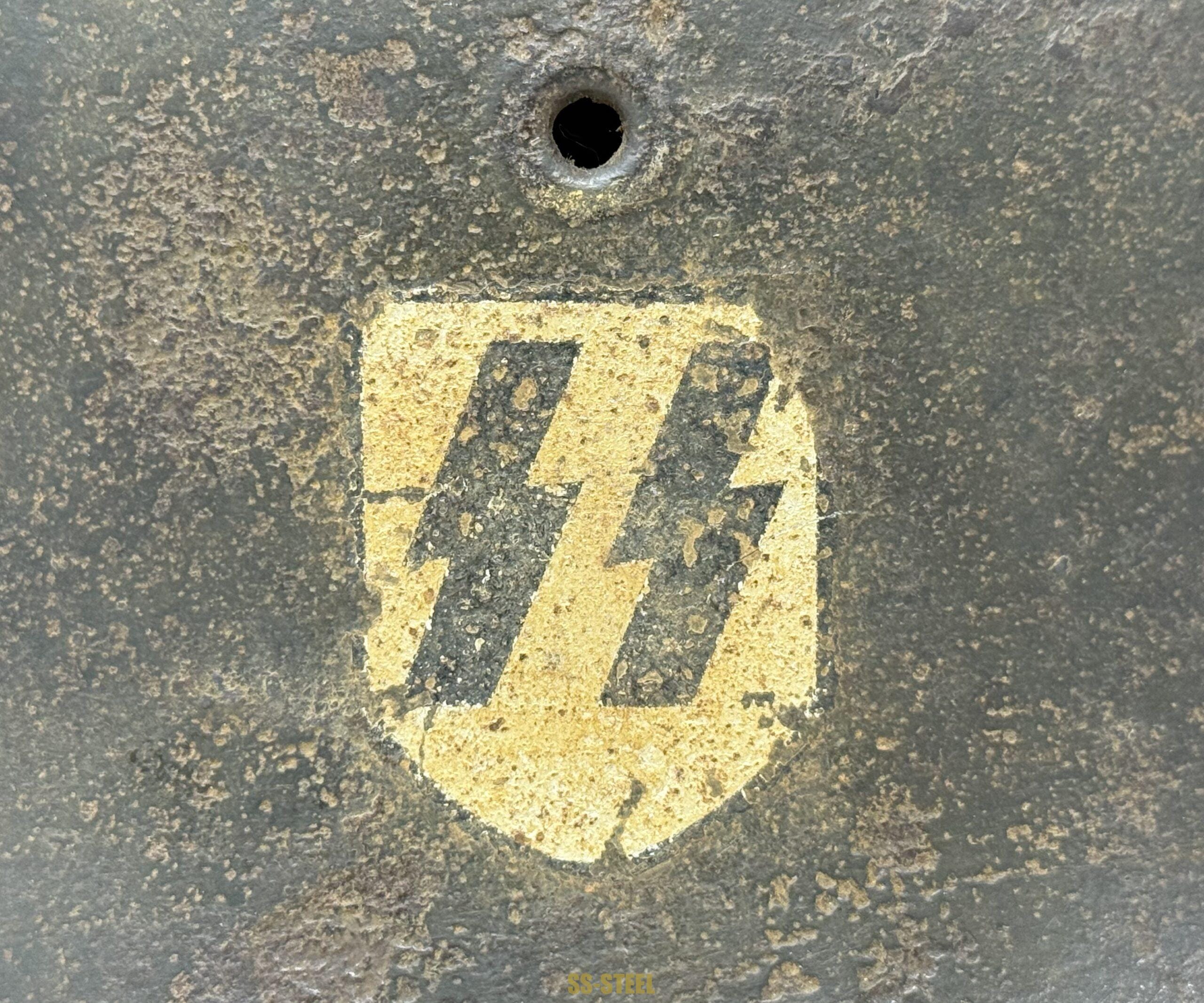SS M40 Single Decal Helmet - Image 12