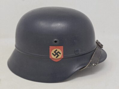 Sharp, Beaded Luftschutz Polizei M35 Helmet, Bordered Decals. - Image 4