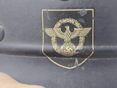 Sharp, Beaded Luftschutz Polizei M35 Helmet, Bordered Decals. - Image 6