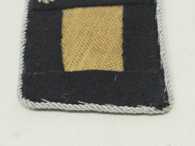 Beautiful TK Officer's Collar Tab in Bullion. - Image 5