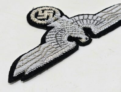 (PP) Fine, Mint SS Formal Cape Eagle - Image 3