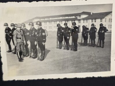 Desirable SS-VT ,,Germania" Photo Album - Image 6