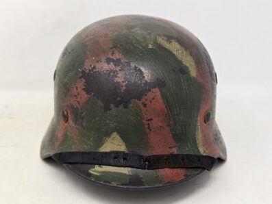 Stunning Luftwaffe Camouflage M40 Helmet - Image 3