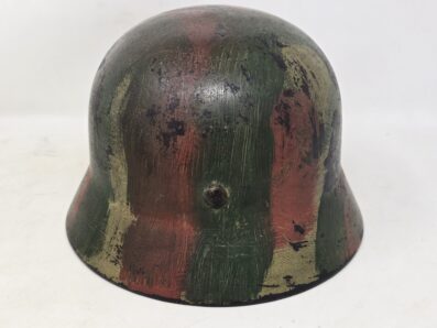 Stunning Luftwaffe Camouflage M40 Helmet - Image 5
