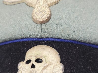Stunning SS Medical Officer's Visor Cap - Image 13