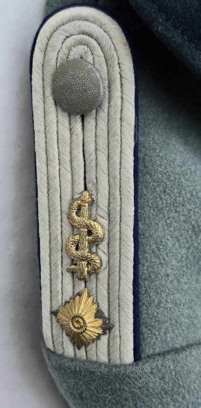 Striking Waffen-SS Medical Officer's Mantel - Image 10