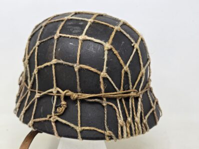 Sharp, Netted QM40 Combat Helmet - Image 4