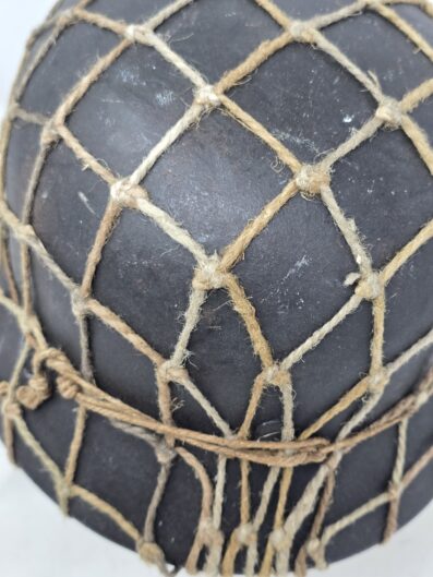 Sharp, Netted QM40 Combat Helmet - Image 5