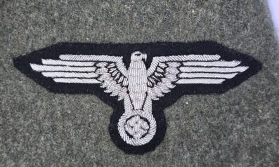 Fine Waffen-SS Totenkopf Officer's Tunic - Image 12