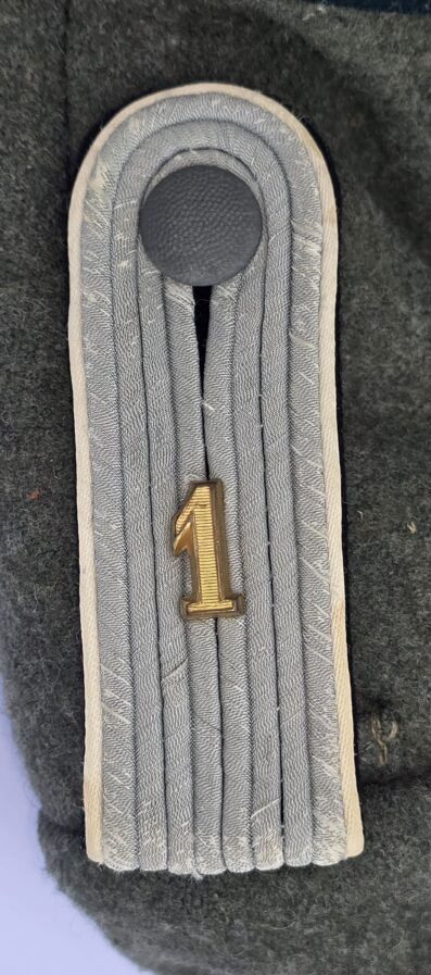 Fine Waffen-SS Totenkopf Officer's Tunic - Image 11