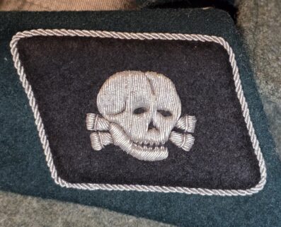 Fine Waffen-SS Totenkopf Officer's Tunic - Image 3