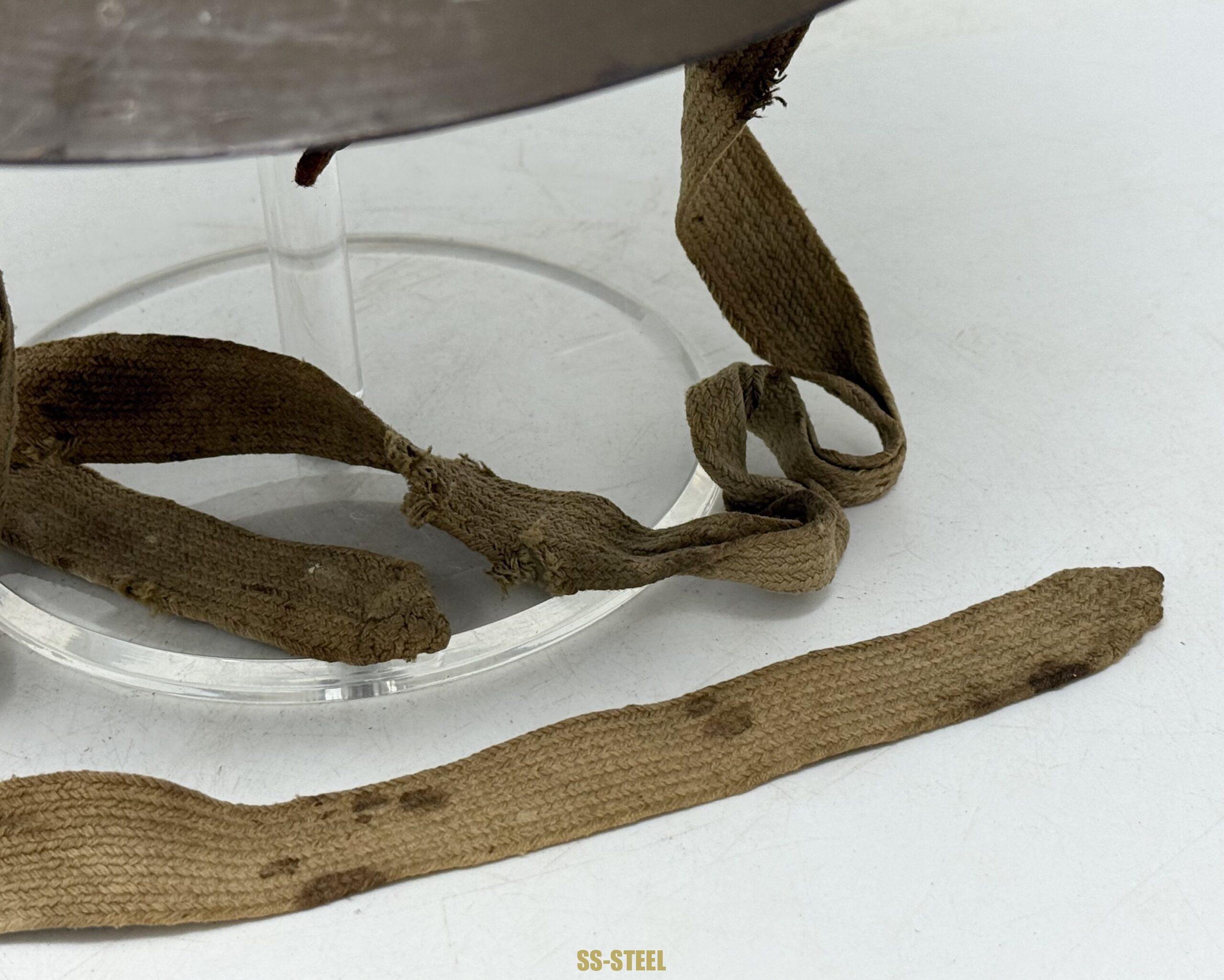 Japanese Type 90 Helmet KIA - Image 12