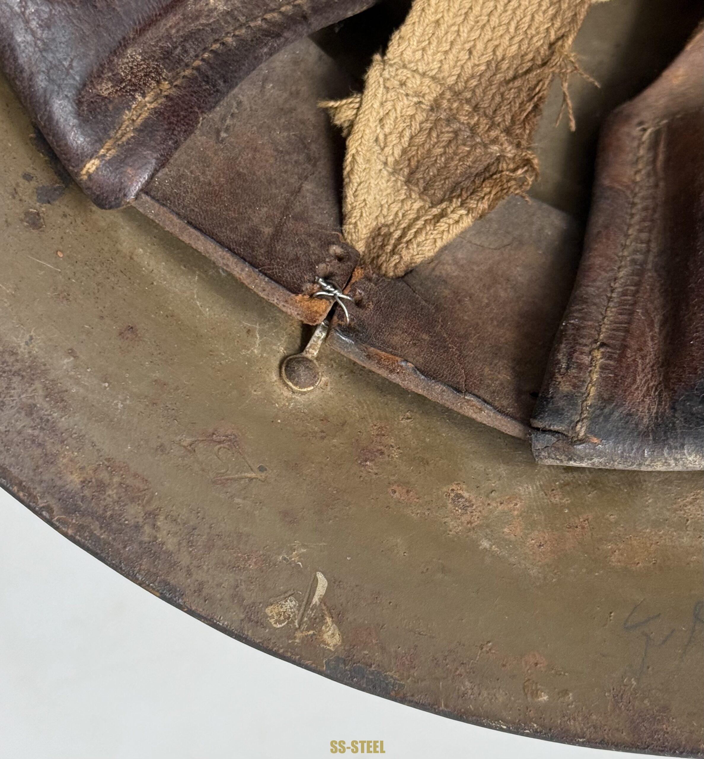 Japanese Type 90 Helmet KIA - Image 20