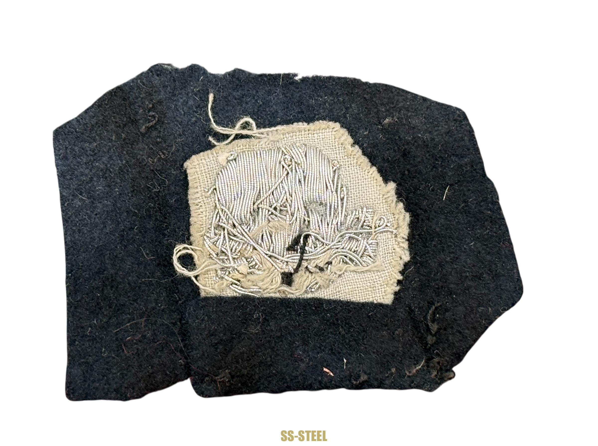 (M.s.)SS TK Collar Tab Uniform Removed - Image 3