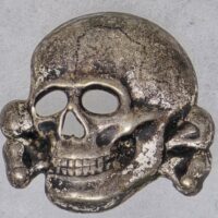 Early Tombak SS Deschler Skull, Unmarked Type
