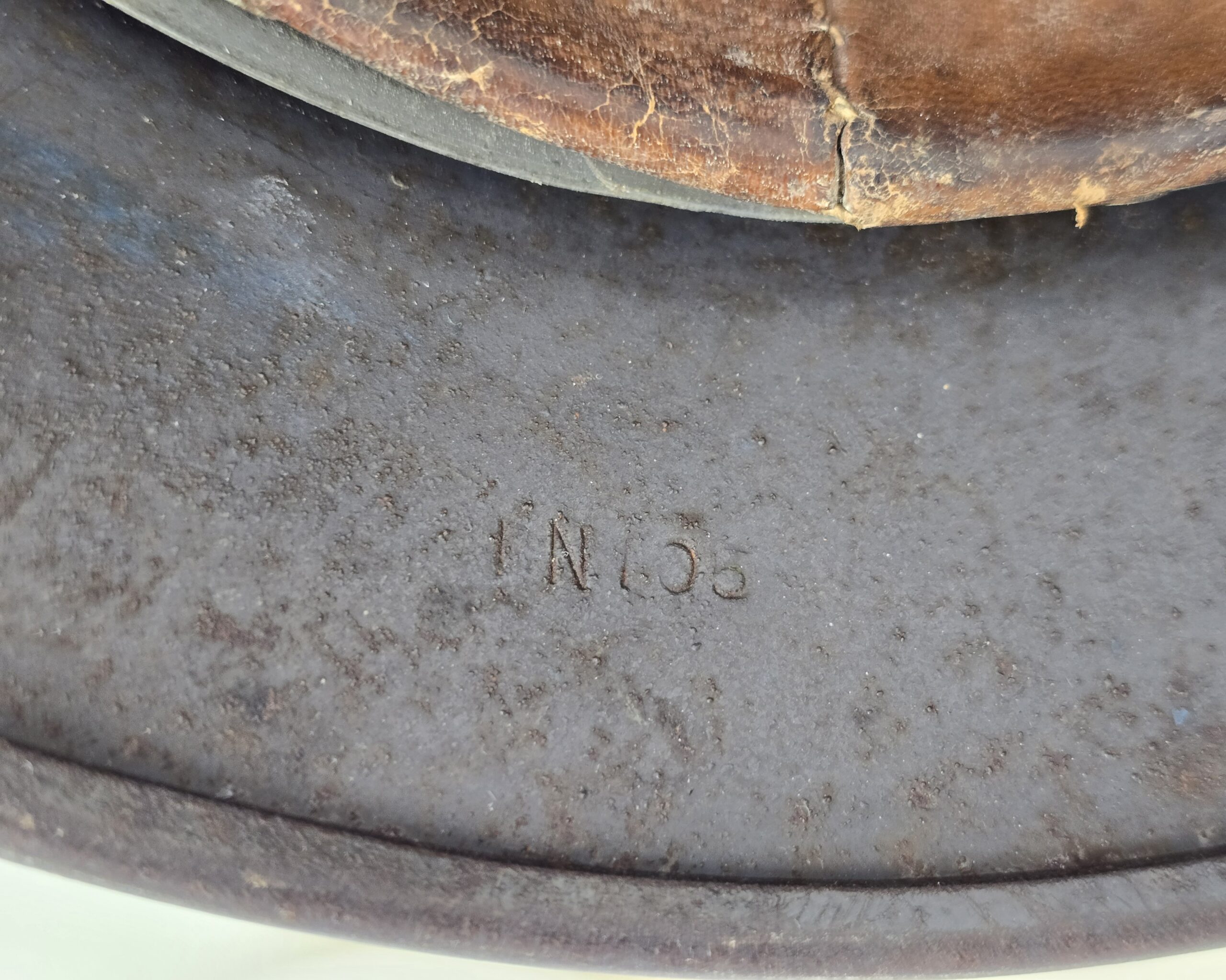 Luftwaffe M40 Camouflage Combat Helmet - Image 2