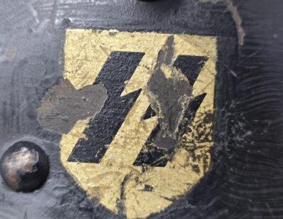 Allgemeine-SS 'Droop Bill' Parade Helmet - Image 3