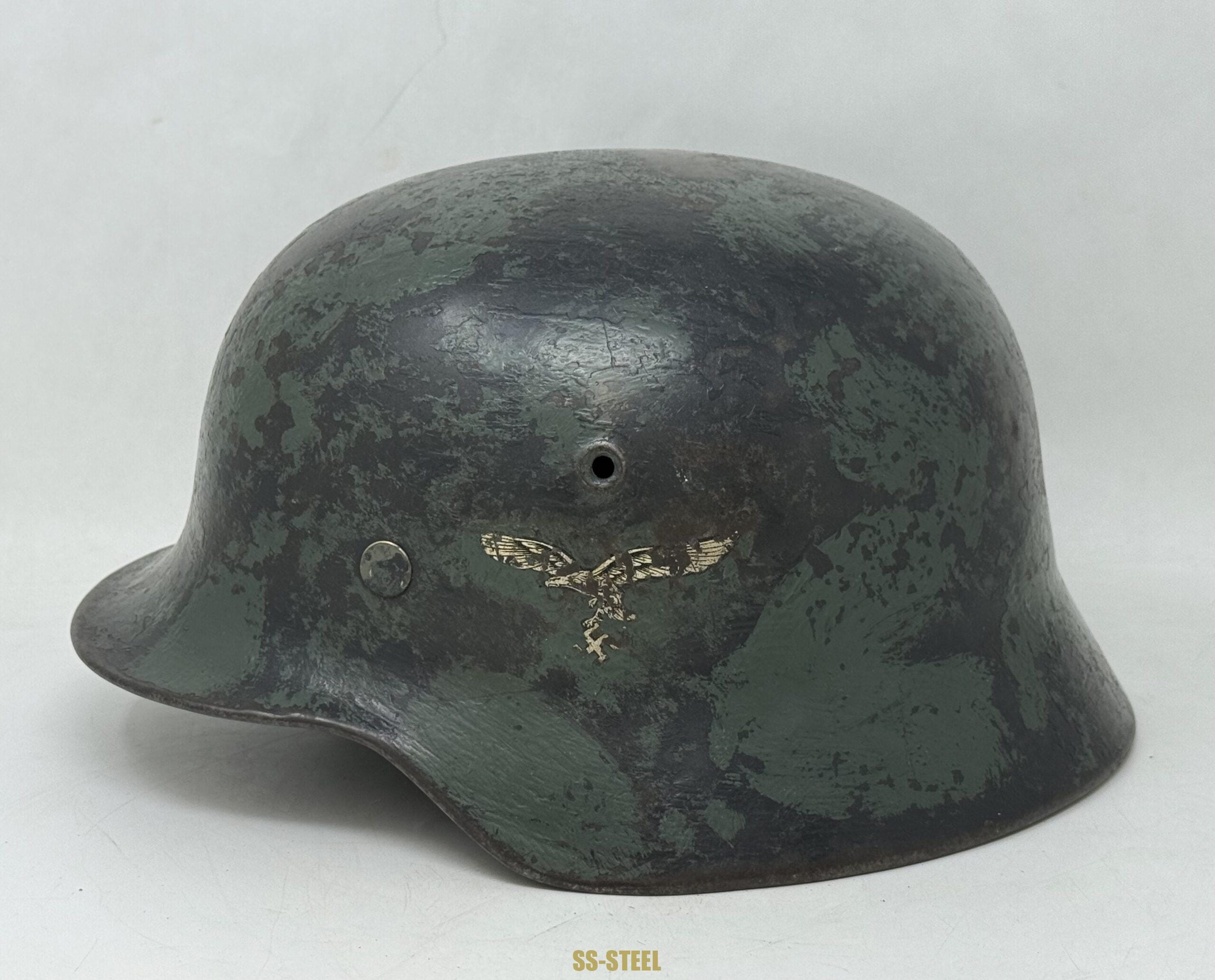 Luftwaffe M40 Single Decal Camo Helmet ET66