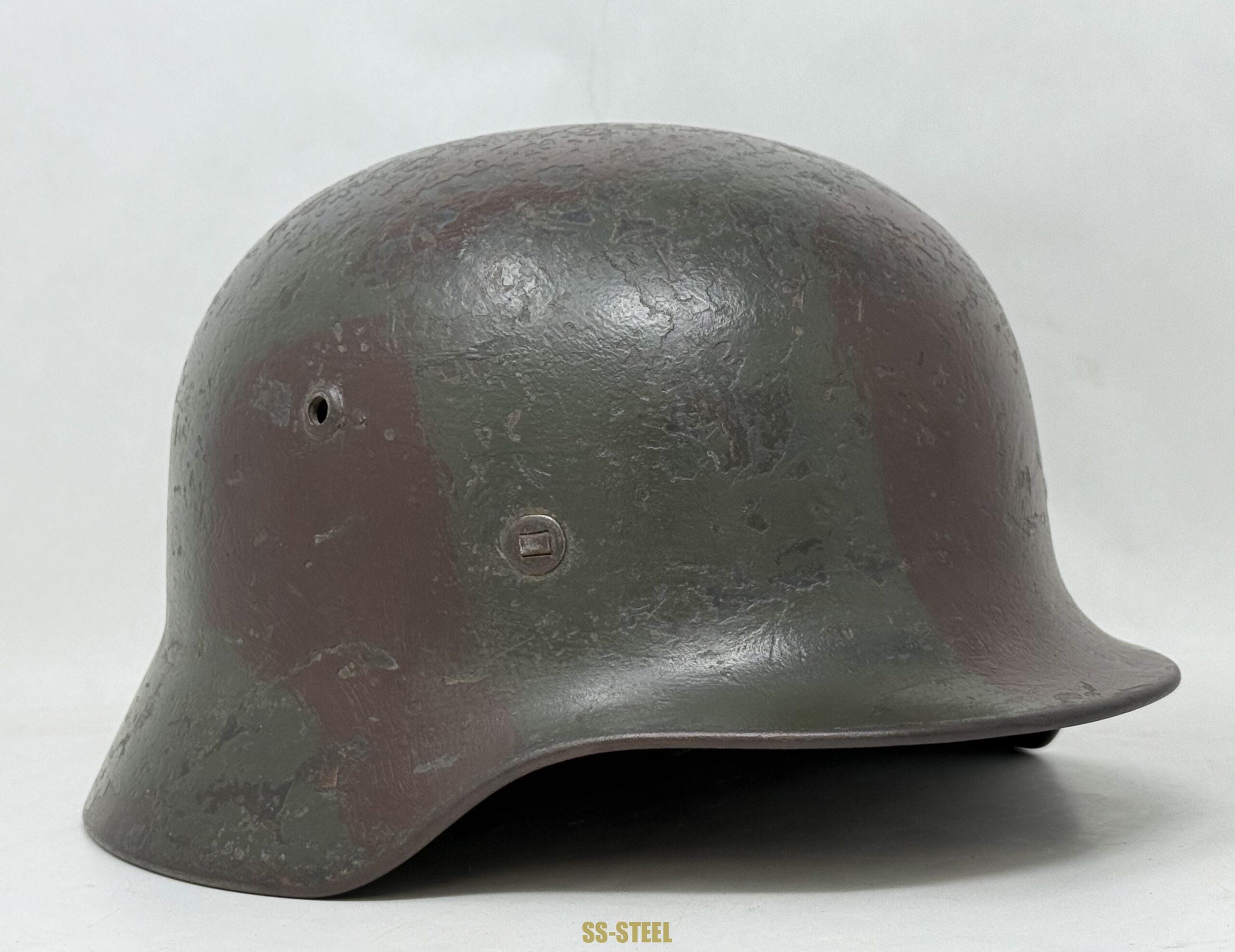 Fine M-35 Camo Helmet - Image 4