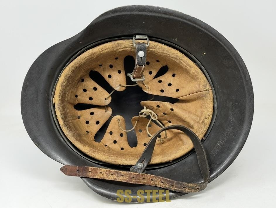 M42 29th Infantry Division Trophy Helmet - Image 11