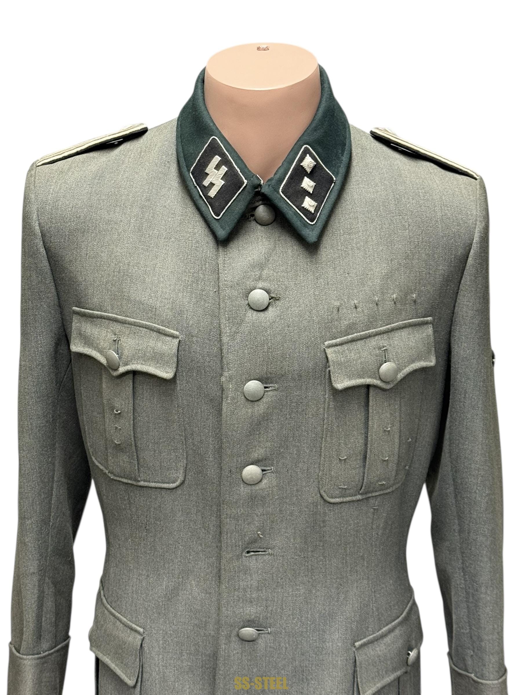 SS-Untersturmführer Officer Uniform Tunic, Highly Decorated - Image 3