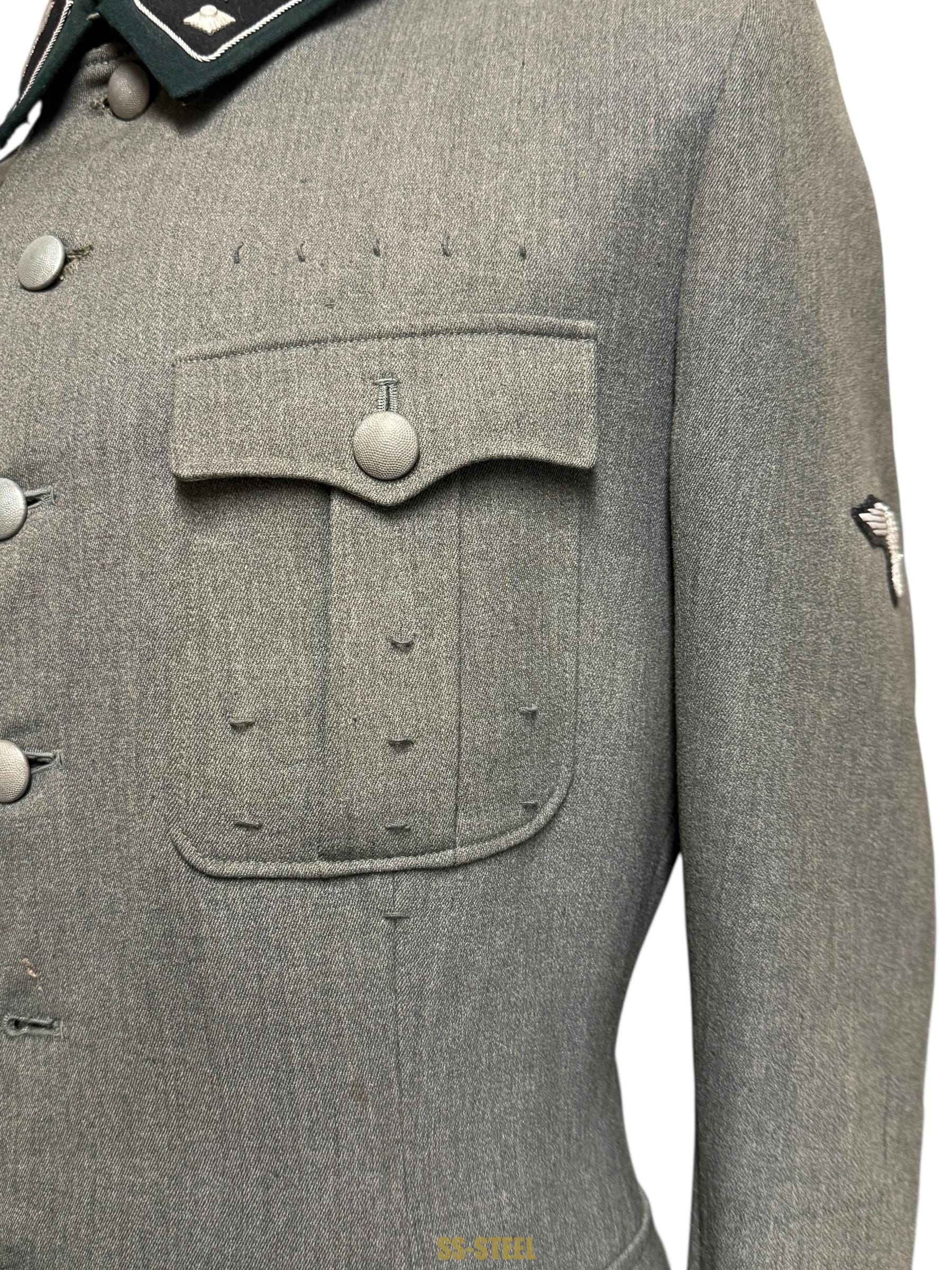 SS-Untersturmführer Officer Uniform Tunic, Highly Decorated - Image 16