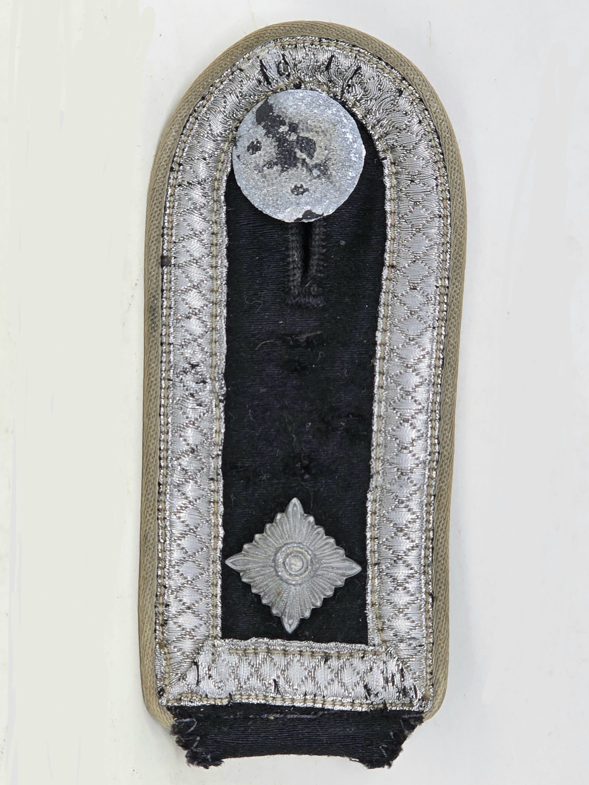 Well-provenanced SS Cut-off Grouping, Feldlazarett - Image 4