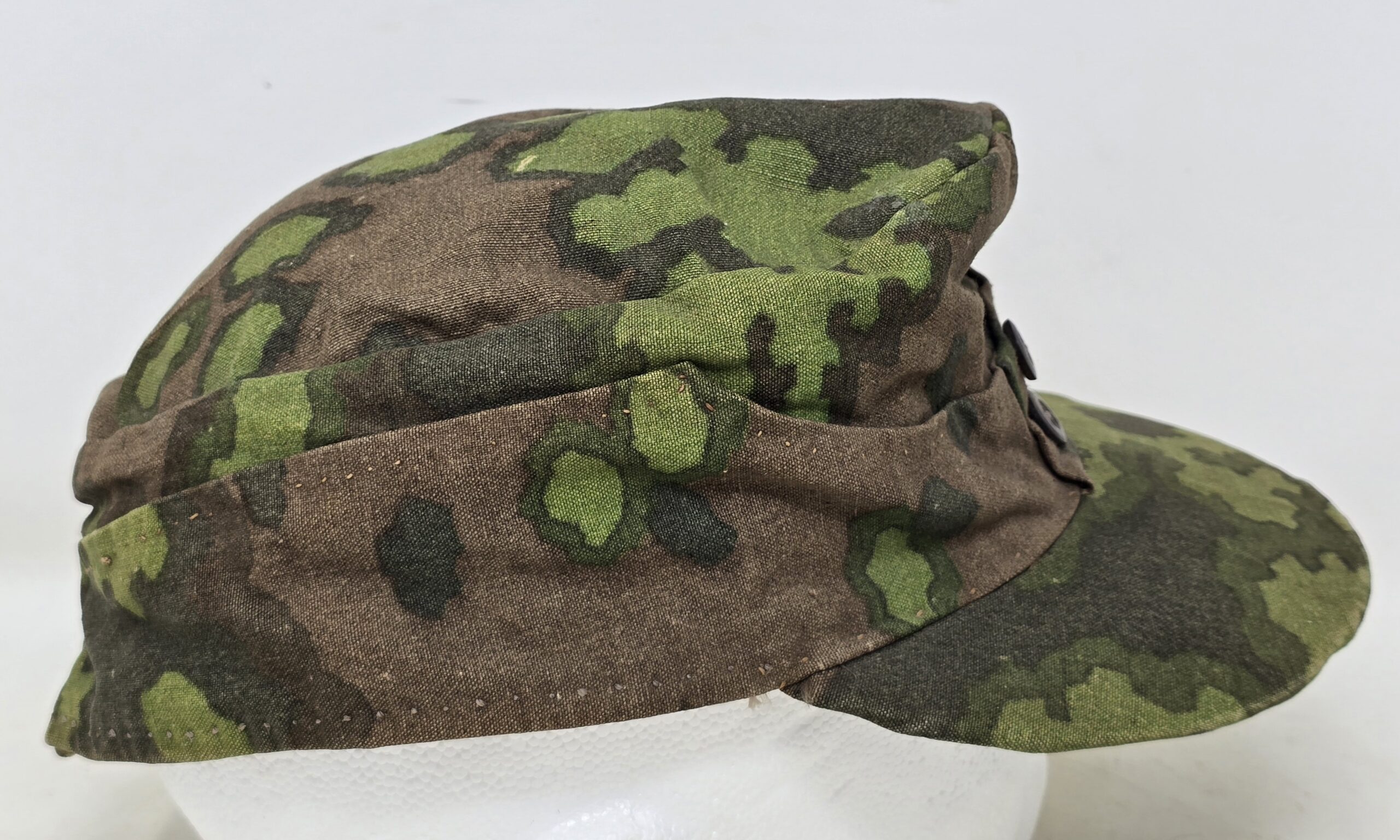 Interesting Field-Made Waffen-SS Camouflage Cap - Image 8