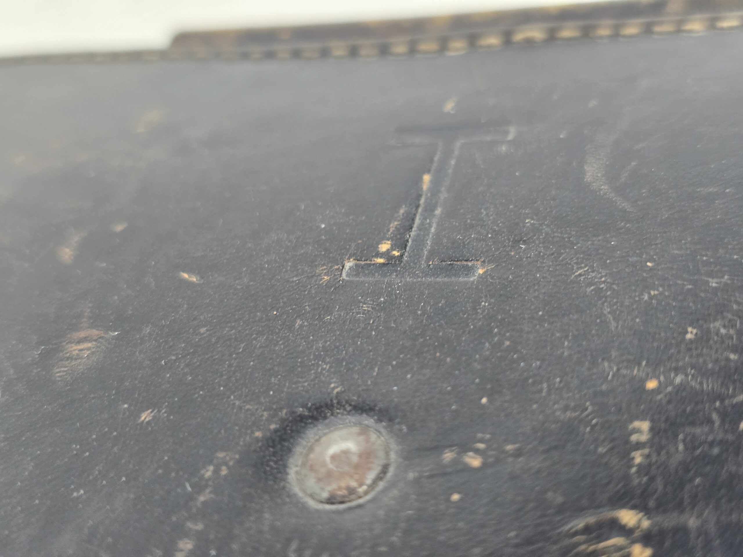 German WWII Tropical Tan Camouflage Binoculars, Vet Bringback - Image 11