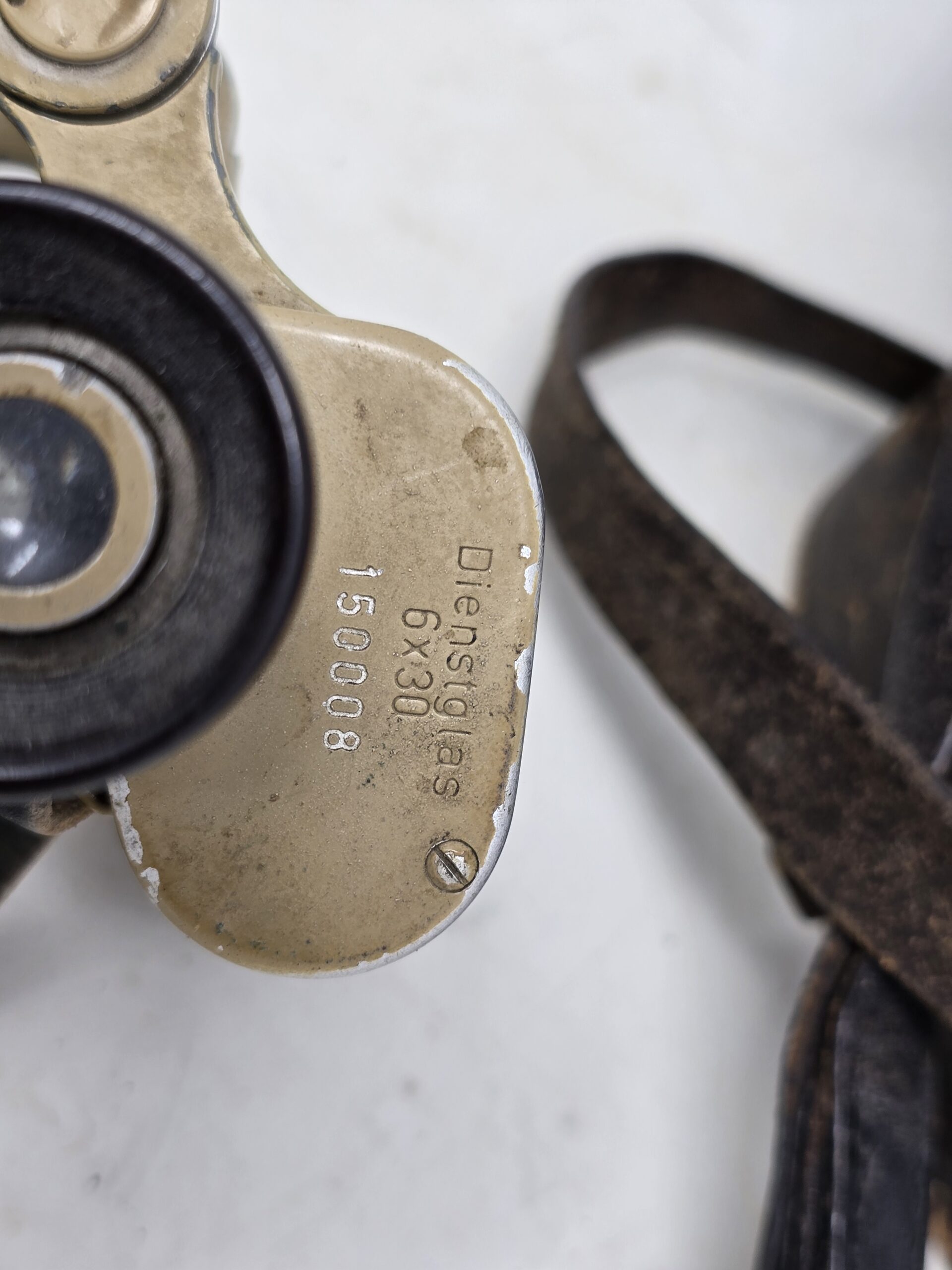 German WWII Tropical Tan Camouflage Binoculars, Vet Bringback - Image 3