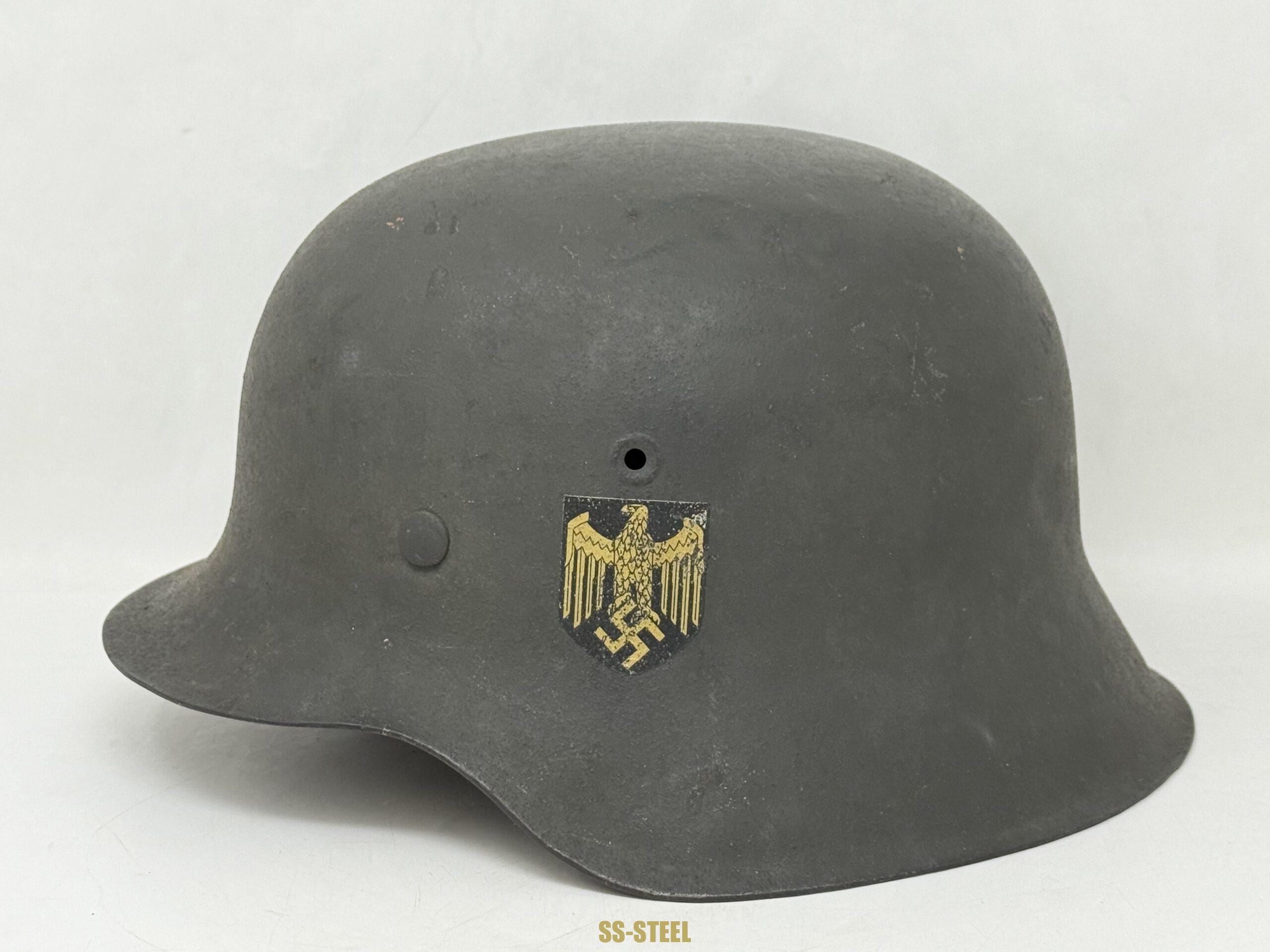 Kriegsmarine Single Decal M42 Helmet - Image 2