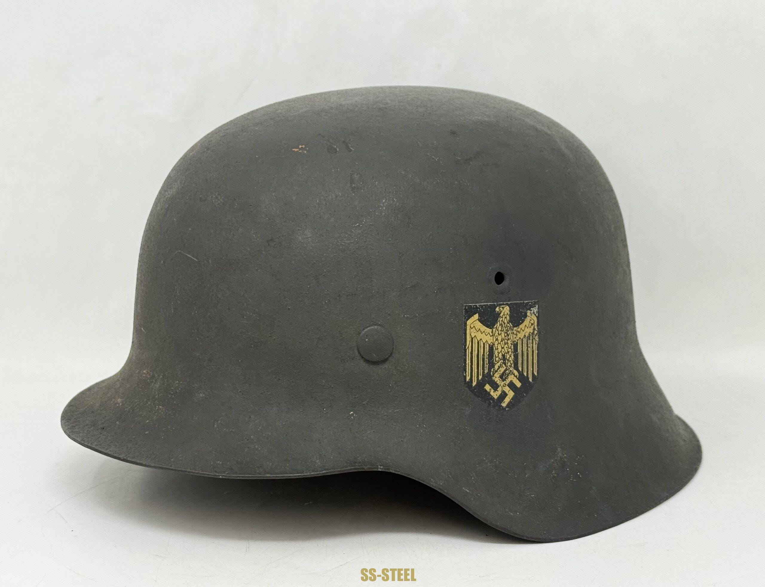 Kriegsmarine Single Decal M42 Helmet - Image 3