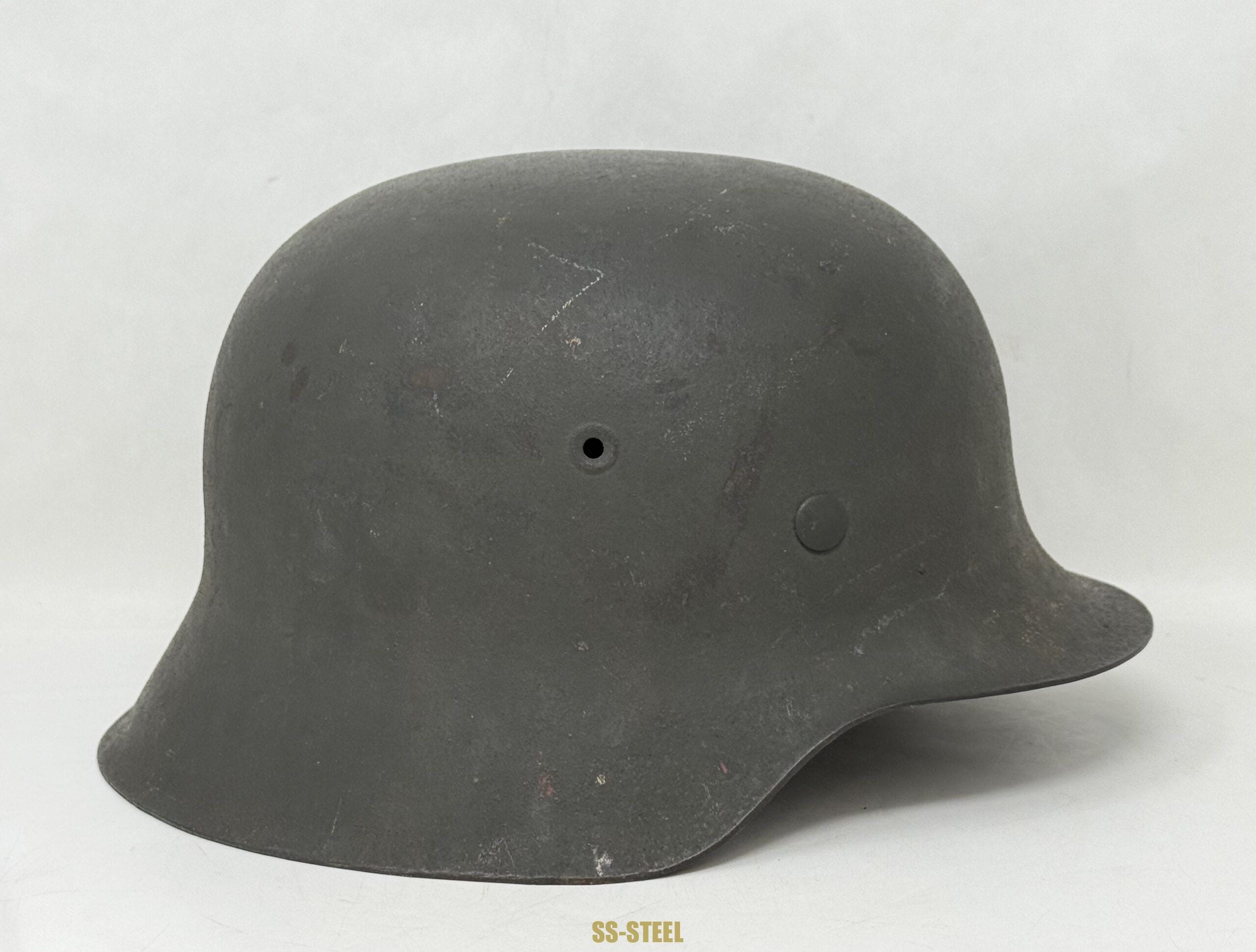 Kriegsmarine Single Decal M42 Helmet - Image 5
