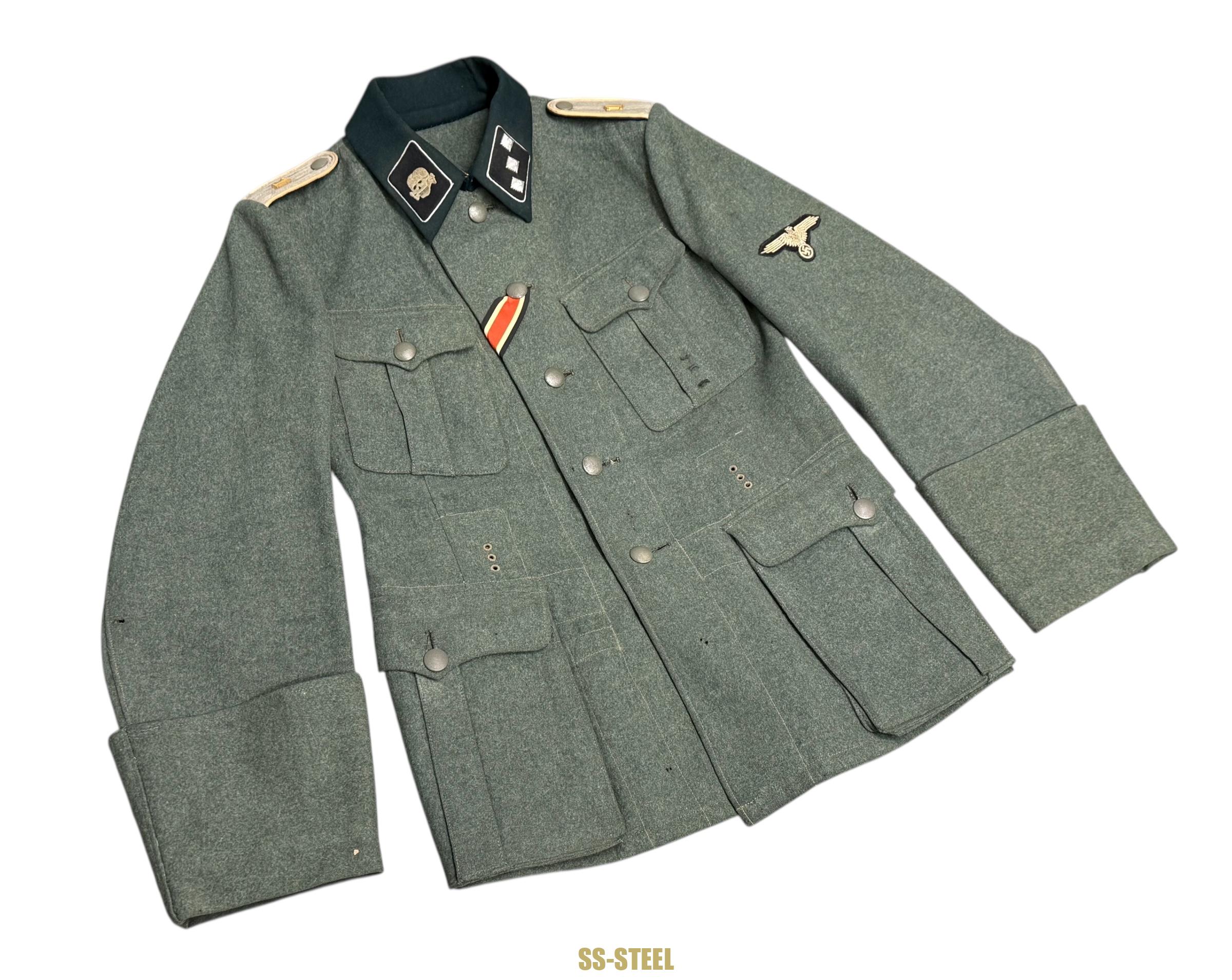 SS-Totenkopf Untersturmführer Combat Tunic - Image 22