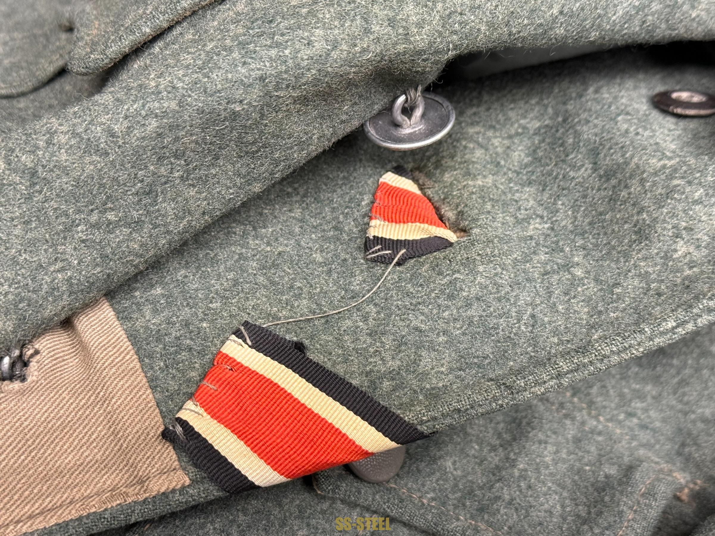 SS-Totenkopf Untersturmführer Combat Tunic - Image 16