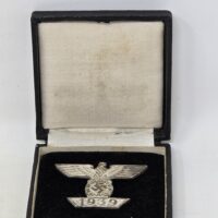 Boxed EKI Spange by Mayer