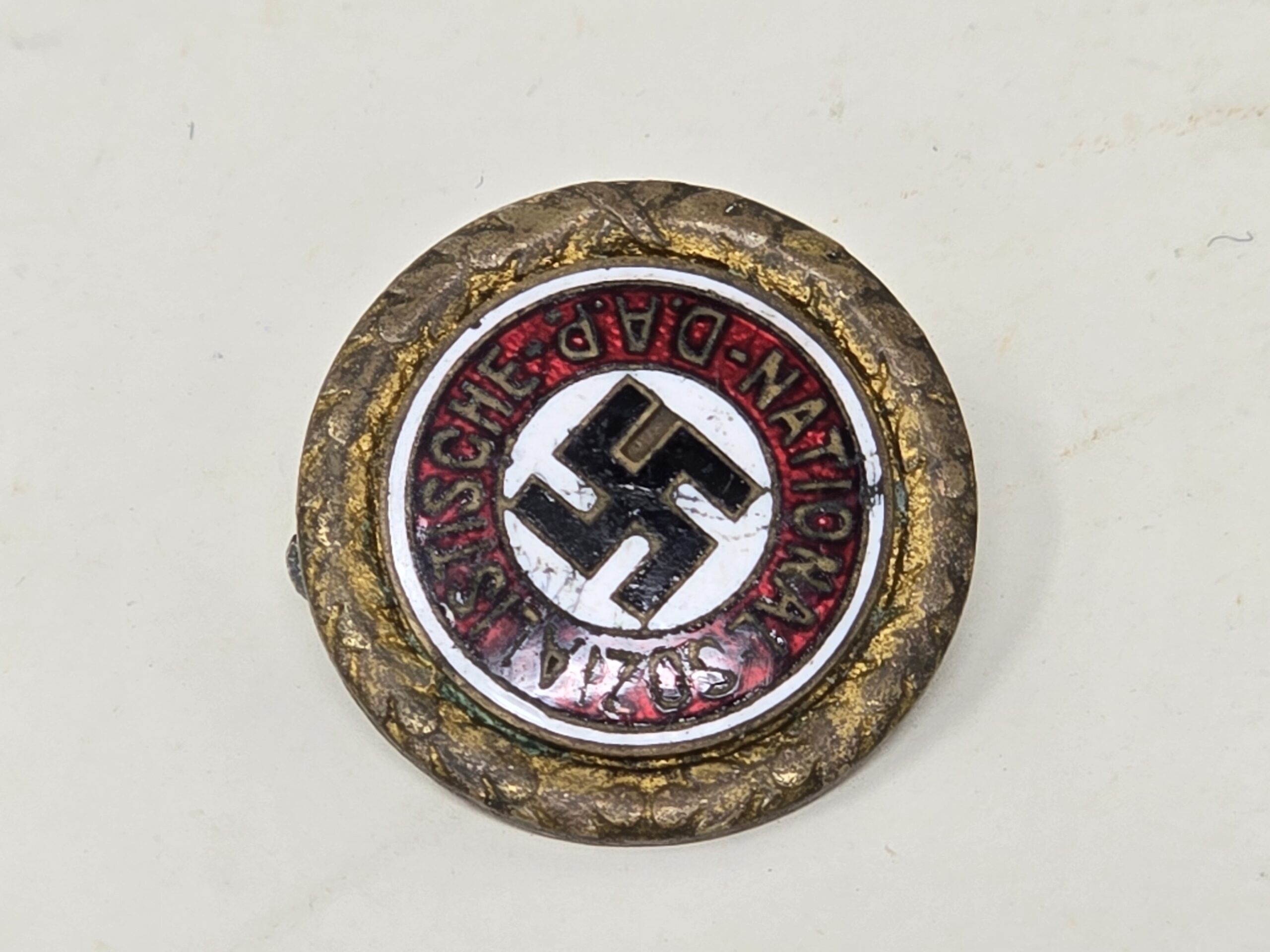 SS Member Attributed Gold Party Badge - Image 6