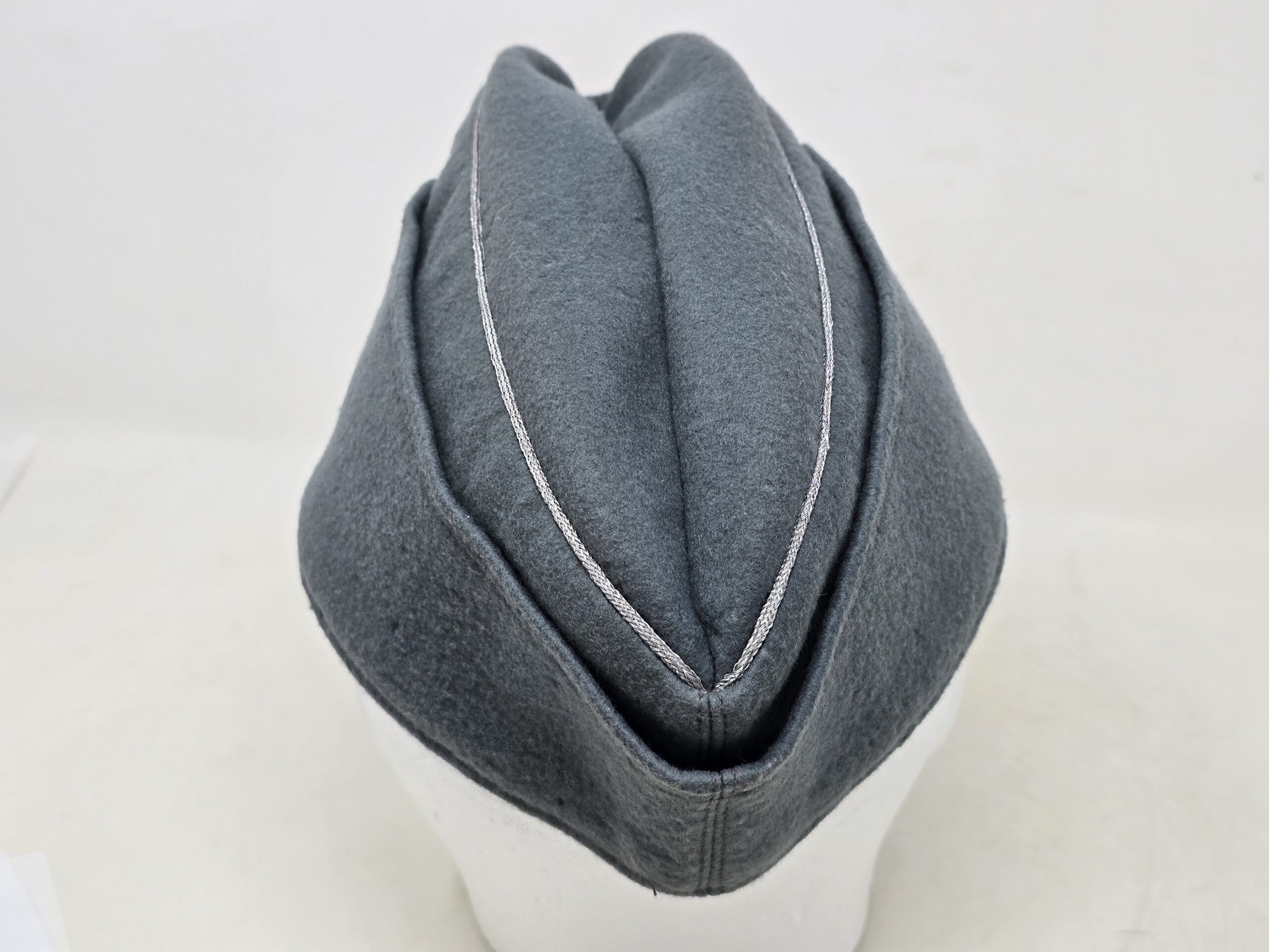 HOLD (m.b.) Heer Officer's Schiffchen by Erel - Image 4