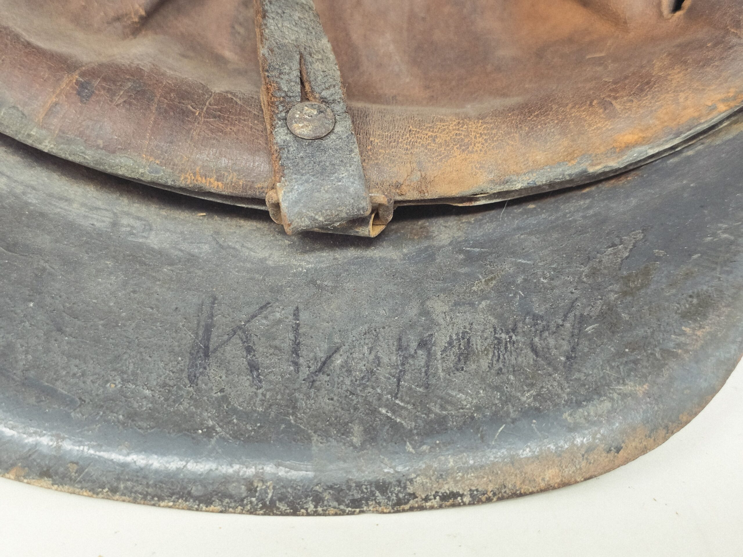 Outstanding Heer Camouflage M42 Helmet - Image 9